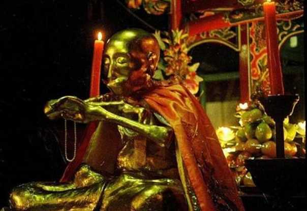 无暇禅师——是九华山最著名的“肉身菩萨”之一